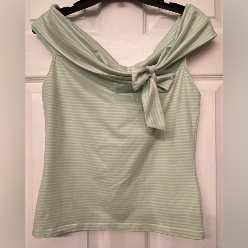 RW&CO. top *has been GENTLY worn*